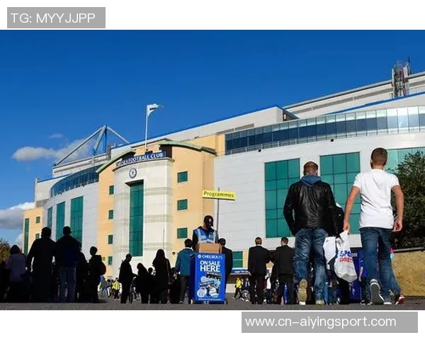 尤文图斯官方宣布禁止3名种族歧视麦肯尼的帕尔马球迷观赛 尤文图斯官方宣布禁止3名种族歧视麦肯尼的帕尔马球迷观赛