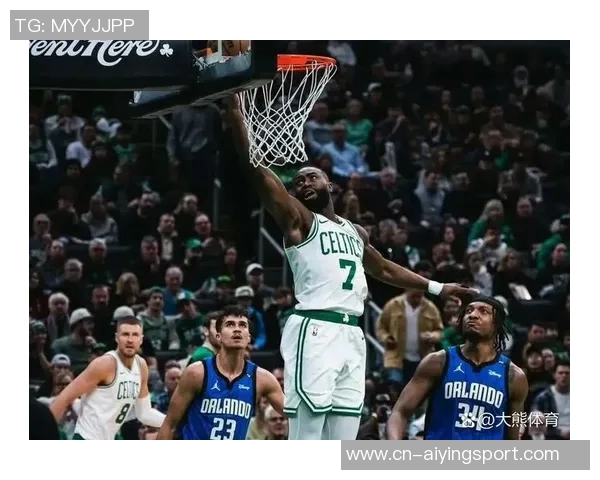 凯尔特人开季遭遇三连败杰伦布朗表现抢眼场均近30分 凯尔特人开季遭遇三连败杰伦布朗表现抢眼场均近30分