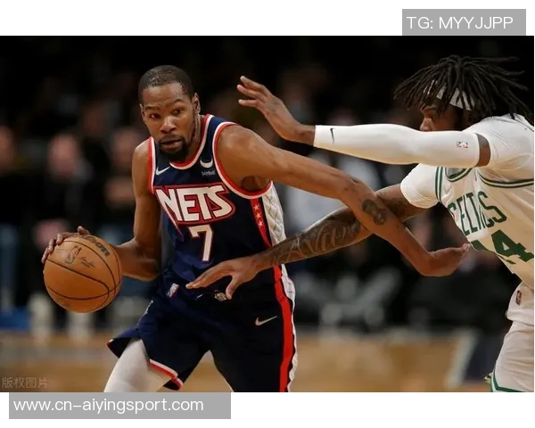 篮网队抵达澳门备战中国赛名宿卡特亲临助阵激励球员