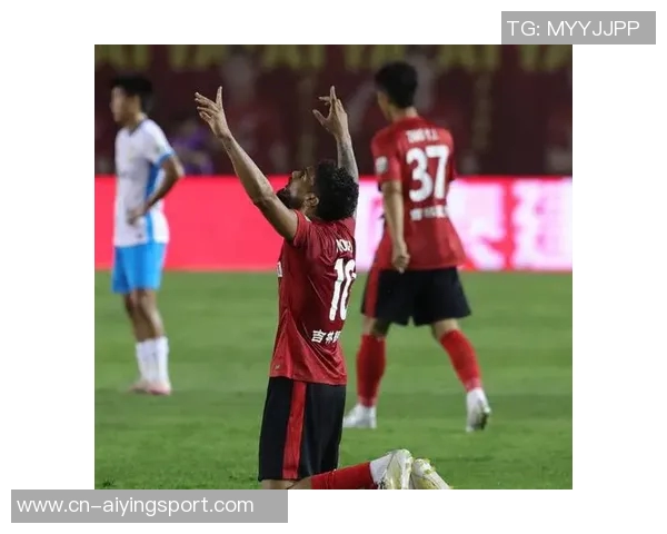 亚泰主场失利国安主帅苏亚雷斯向球迷深表歉意并承诺改进 亚泰主场失利国安主帅苏亚雷斯向球迷深表歉意并承诺改进