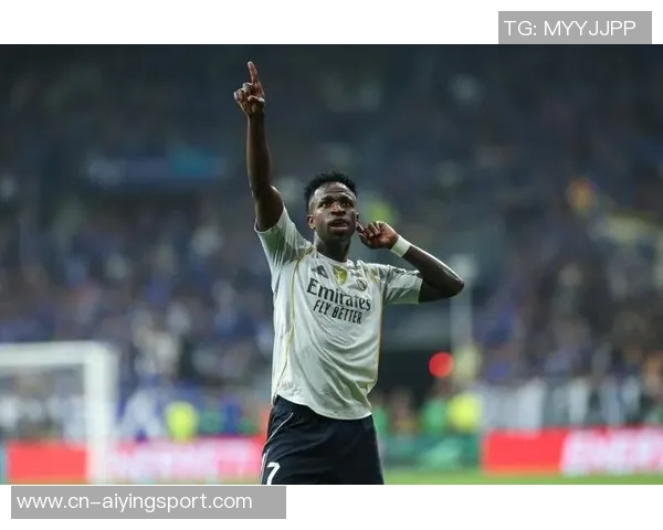 皇马拒绝维尼修斯高薪续约计划或将引进哈兰德替代他